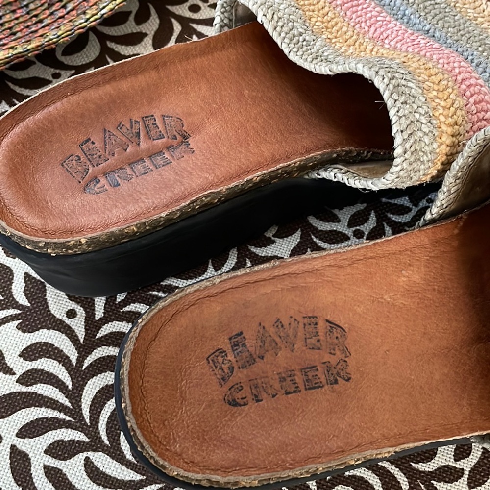 Beaver Creek Woven Slides - Picture 5 of 6